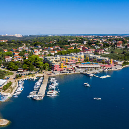 Del-Mar-Collection-Holiday-in-Croatia-Banjole-Studio11